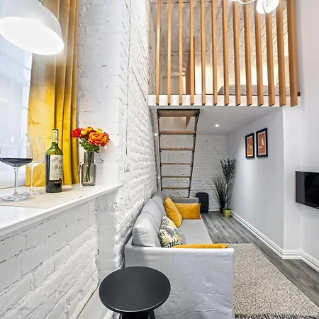 Kk 39 Old Town Free Parking