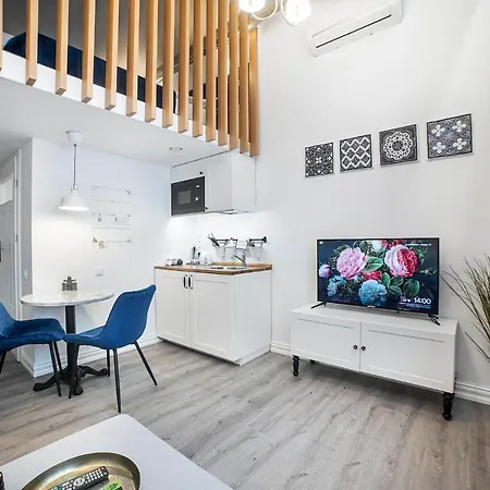 Kk 39 Old Town Free Parking Apartment